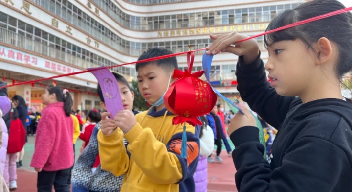 学党史猜灯谜.JPG